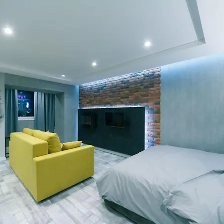 Apartment Hotrent Bessarabka Arena Kyiv